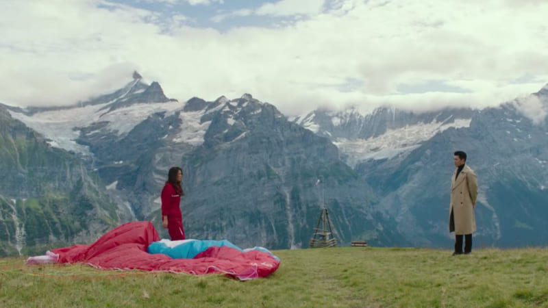 Аварийная посадка любви Switzerland Crash Landing On You Аварийная посадка любви Switzerland Crash Landing On You